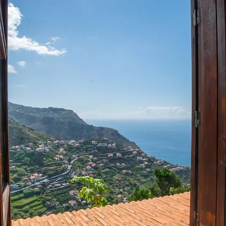 別荘 Unique House - Pool, Terrace & Amazing View *