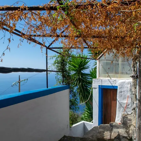 Unique House - Pool, Terrace & Amazing View 別荘